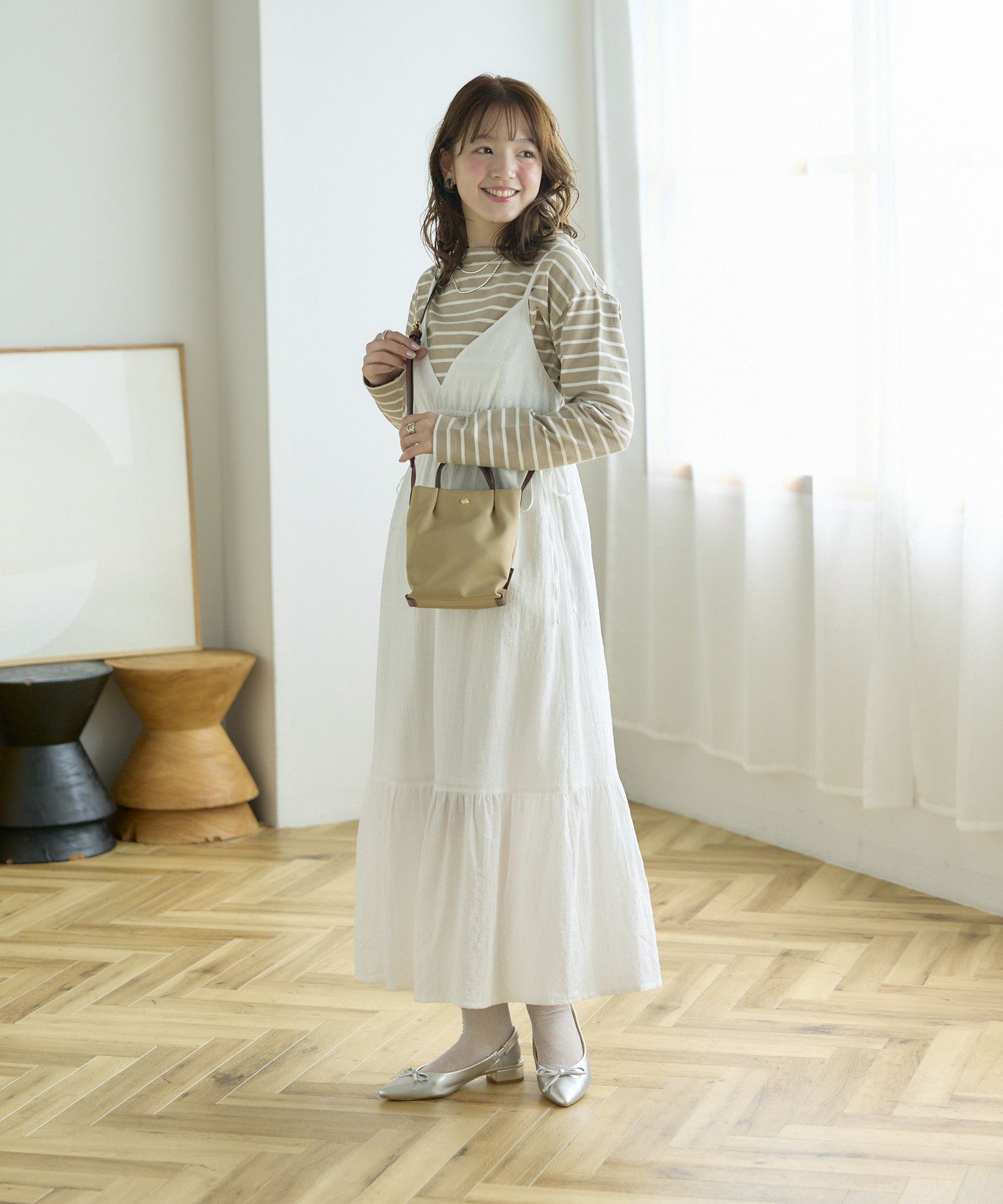 Legato Largo ショルダーバッグ 撥水 自立 肩楽 ショルダーパッド付き スマホ収納可能 コンパクト mini 肩楽 LH-L0153