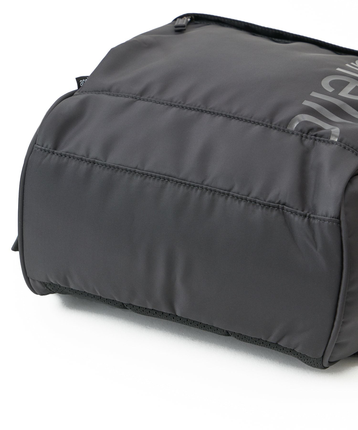 anello リュック バックパック 両面撥水 ラバープリント パディング Dカン PC収納 キャリーオン A4 ALF AIY0135