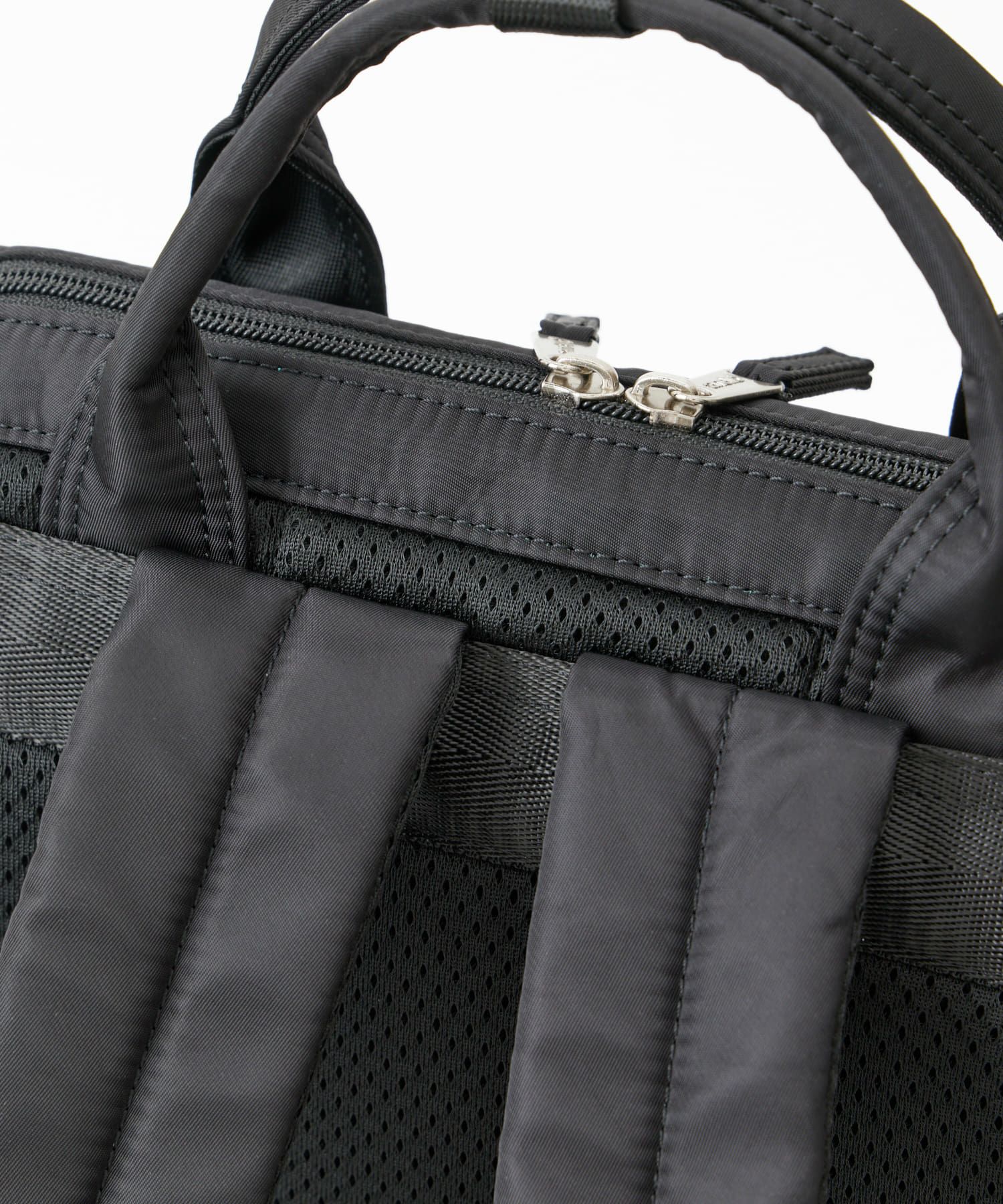 anello リュック バックパック 両面撥水 ラバープリント パディング Dカン PC収納 キャリーオン A4 ALF AIY0135