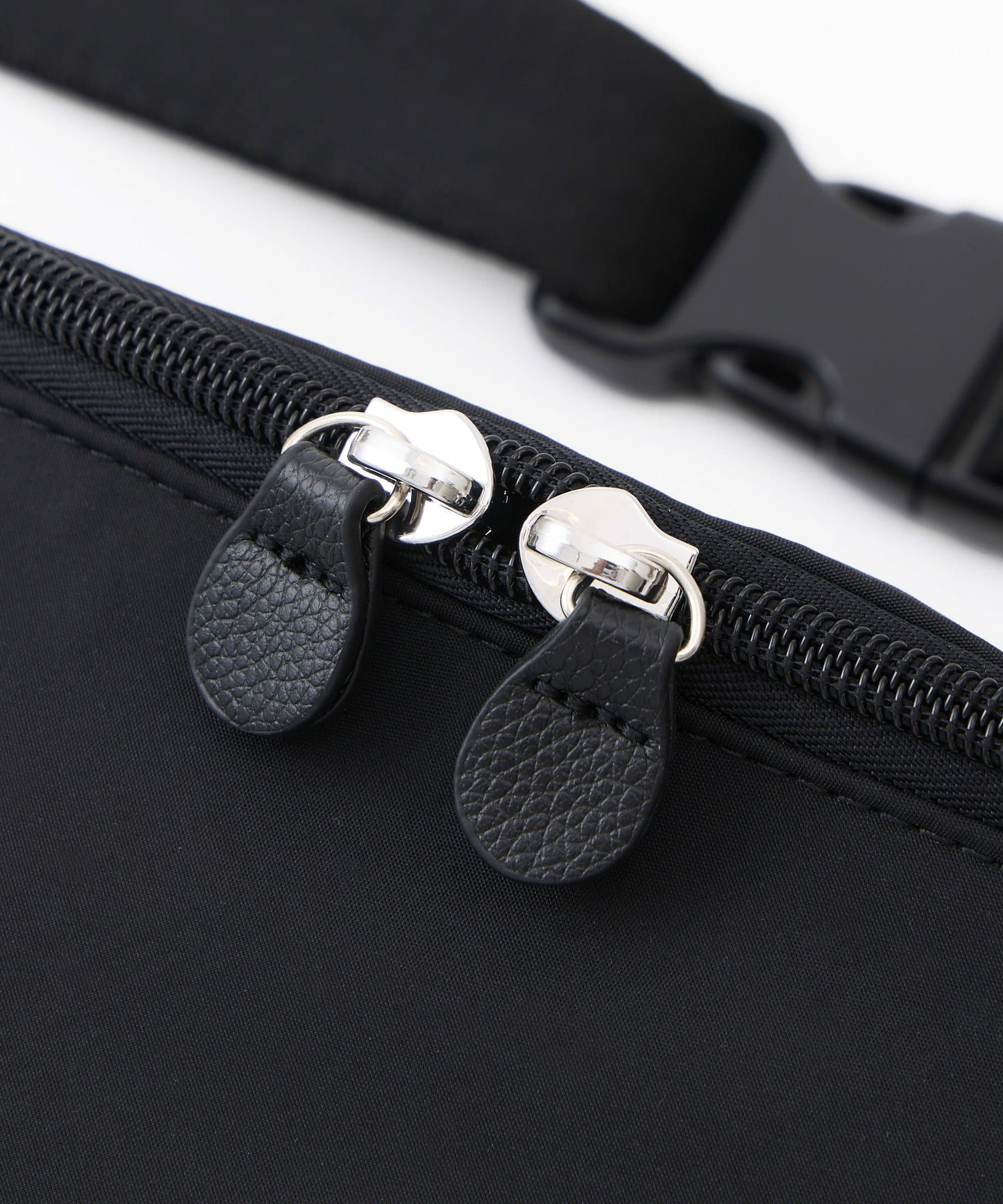 anello ボディバッグ ウエストポーチ 両面撥水 mini WILLIE AGB5015