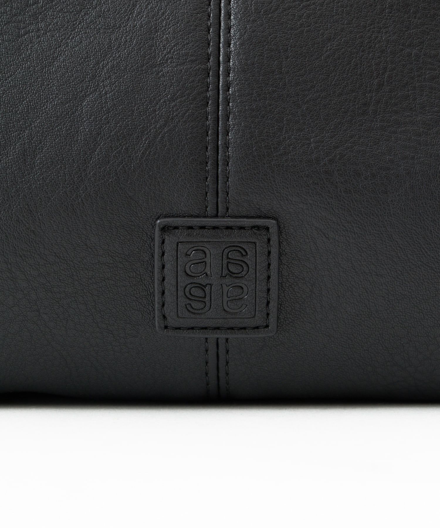 anello トートバッグ 隠しファスナーポケット A5 VANESSA AGB5061