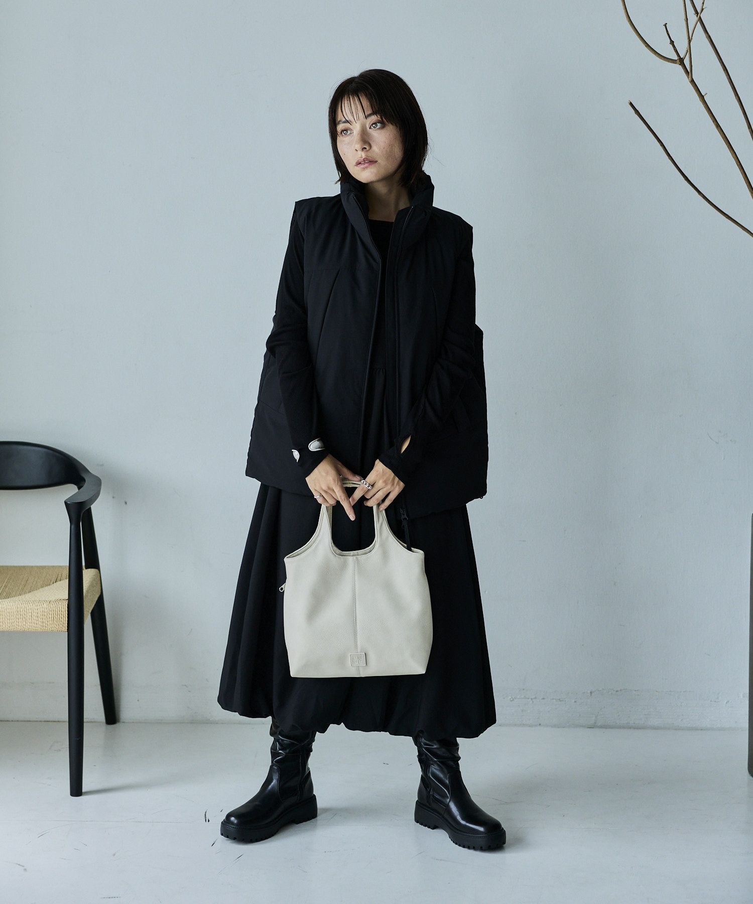 anello トートバッグ 隠しファスナーポケット A5 VANESSA AGB5061