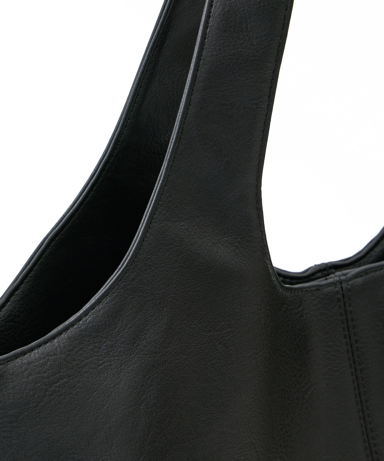 anello トートバッグ 隠しファスナーポケット A4 VANESSA AGB5062