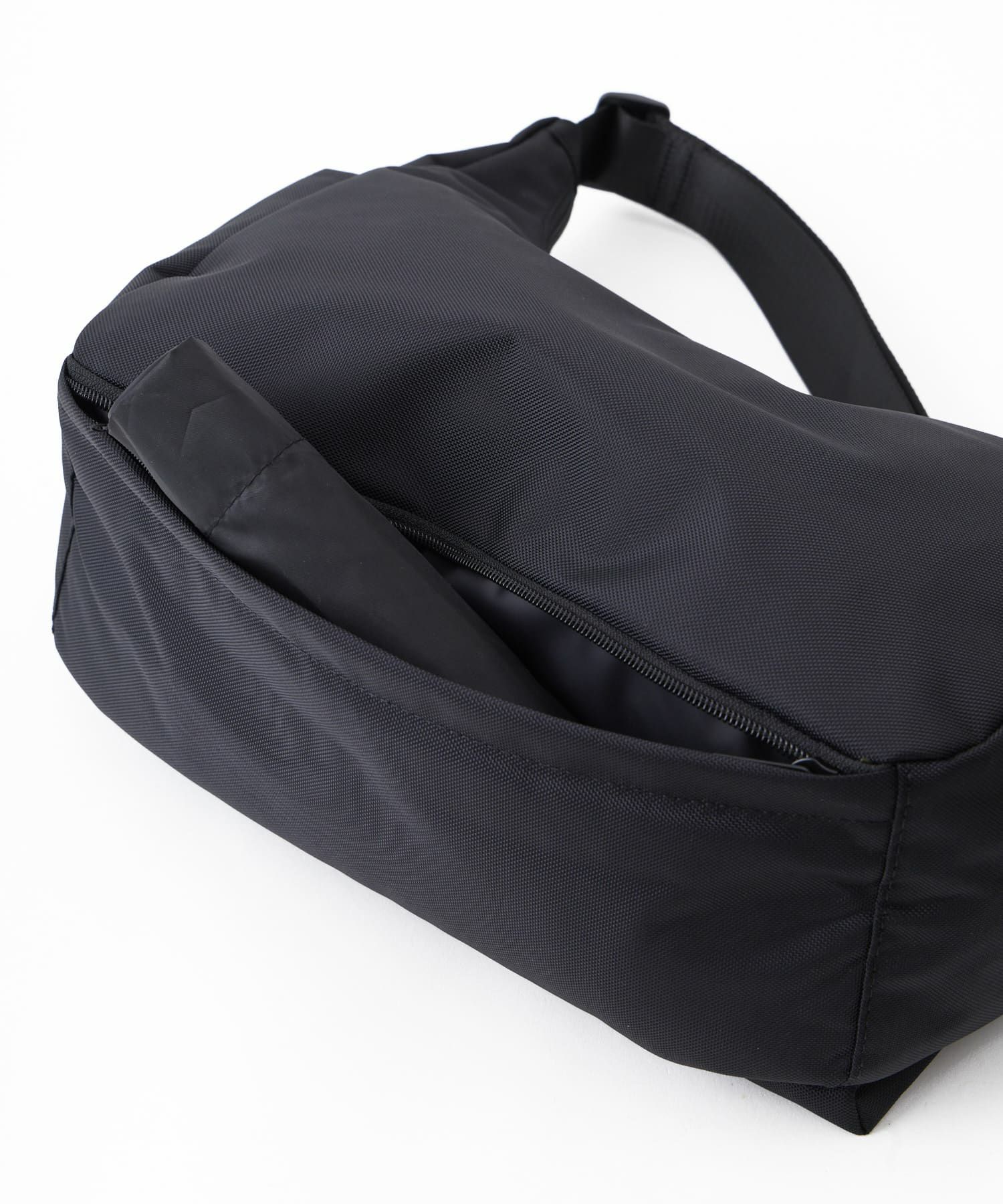 anello ショルダーバッグ TPU素材底ポケット カラーメッシュポケット 両面撥水 A4 SHARE ATH3772