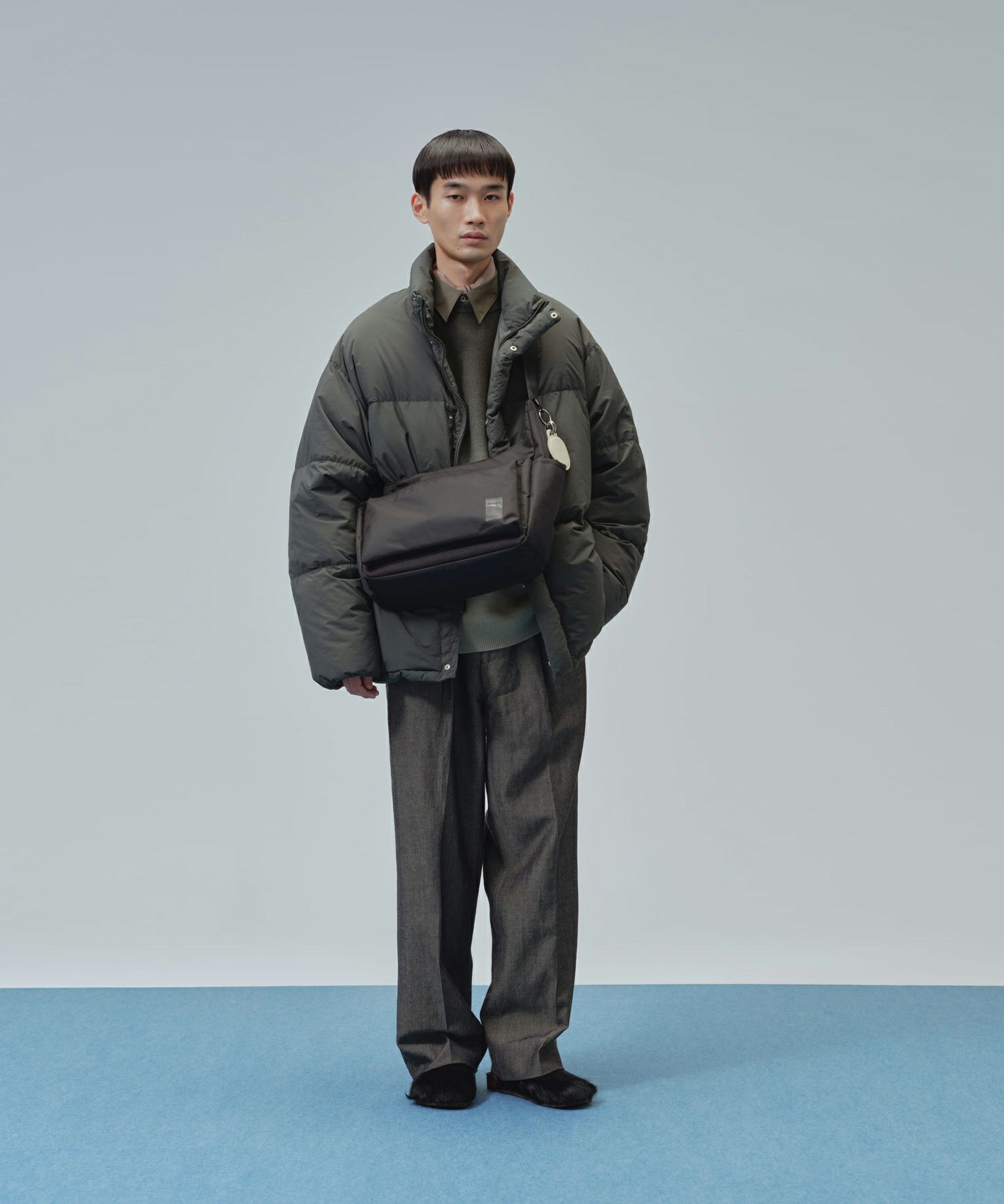 anello ショルダーバッグ TPU素材底ポケット カラーメッシュポケット 両面撥水 A4 SHARE ATH3772