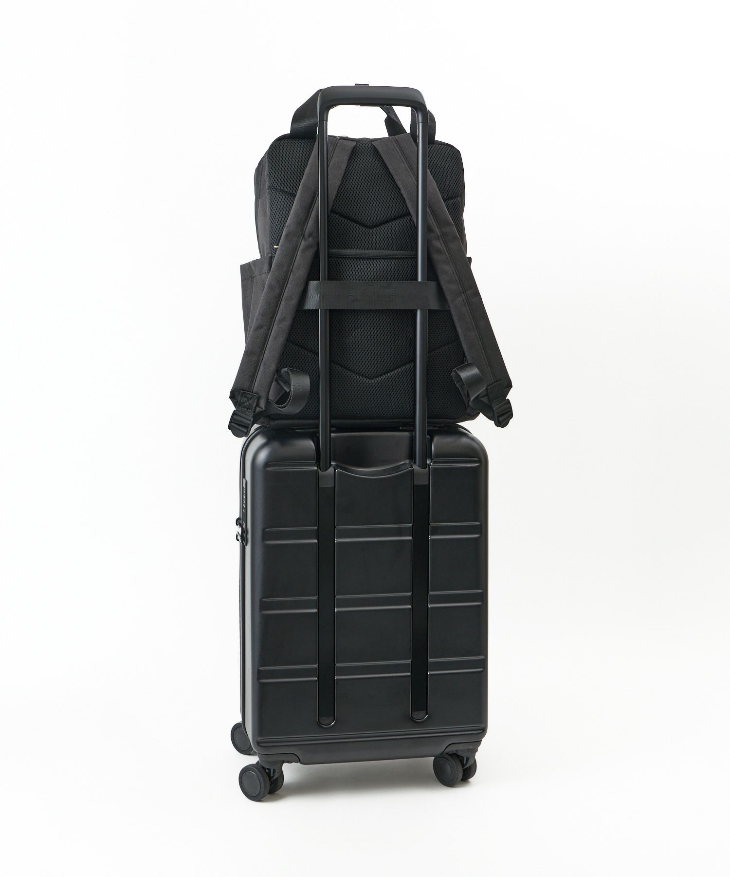 anello リュック バックパック A4 キャリーオン セキュリティポケット ハンドル付き A4 ATELIER ATM1031