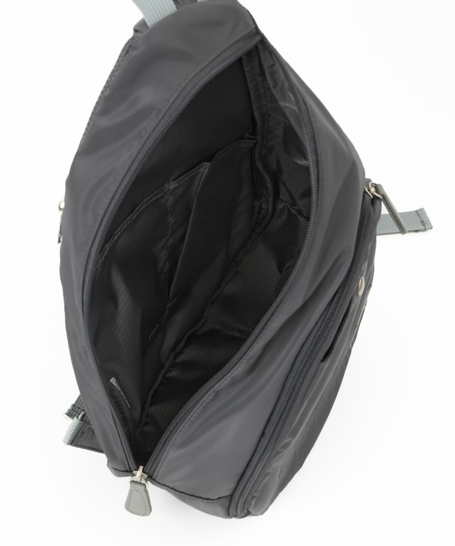 anello GRANDE ボディバッグ ウエストポーチ 両面撥水 背面メッシュ A5 NOTA GHH3784