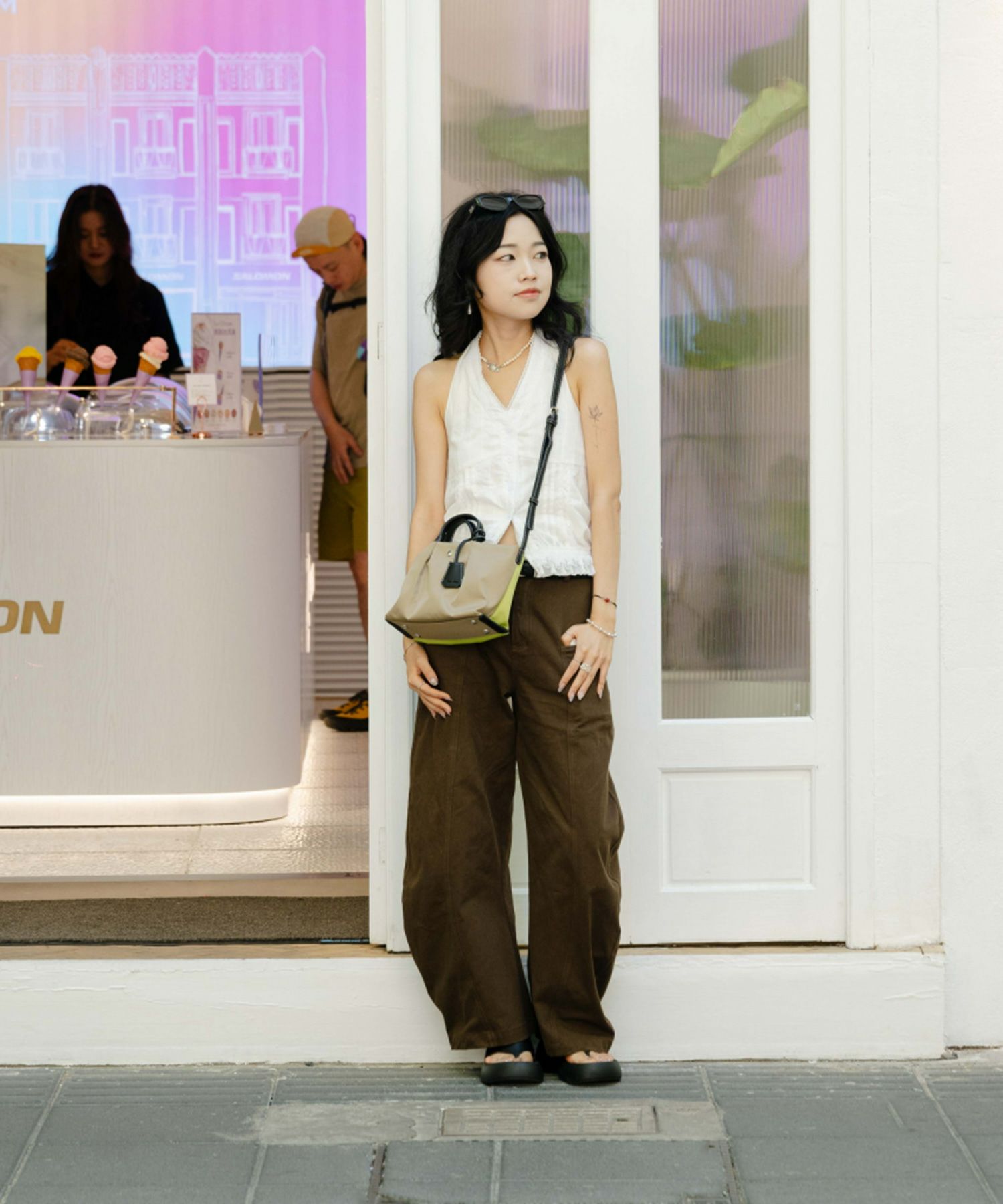 Legato Largo ショルダーバッグ 肩楽 撥水 自立 ｼｮﾙﾀﾞｰﾊﾟｯﾄﾞ付き Wﾌｪｲｽ ｸﾛｼｪｯﾄ付き 底鋲付き mini 肩楽 LH-X0591