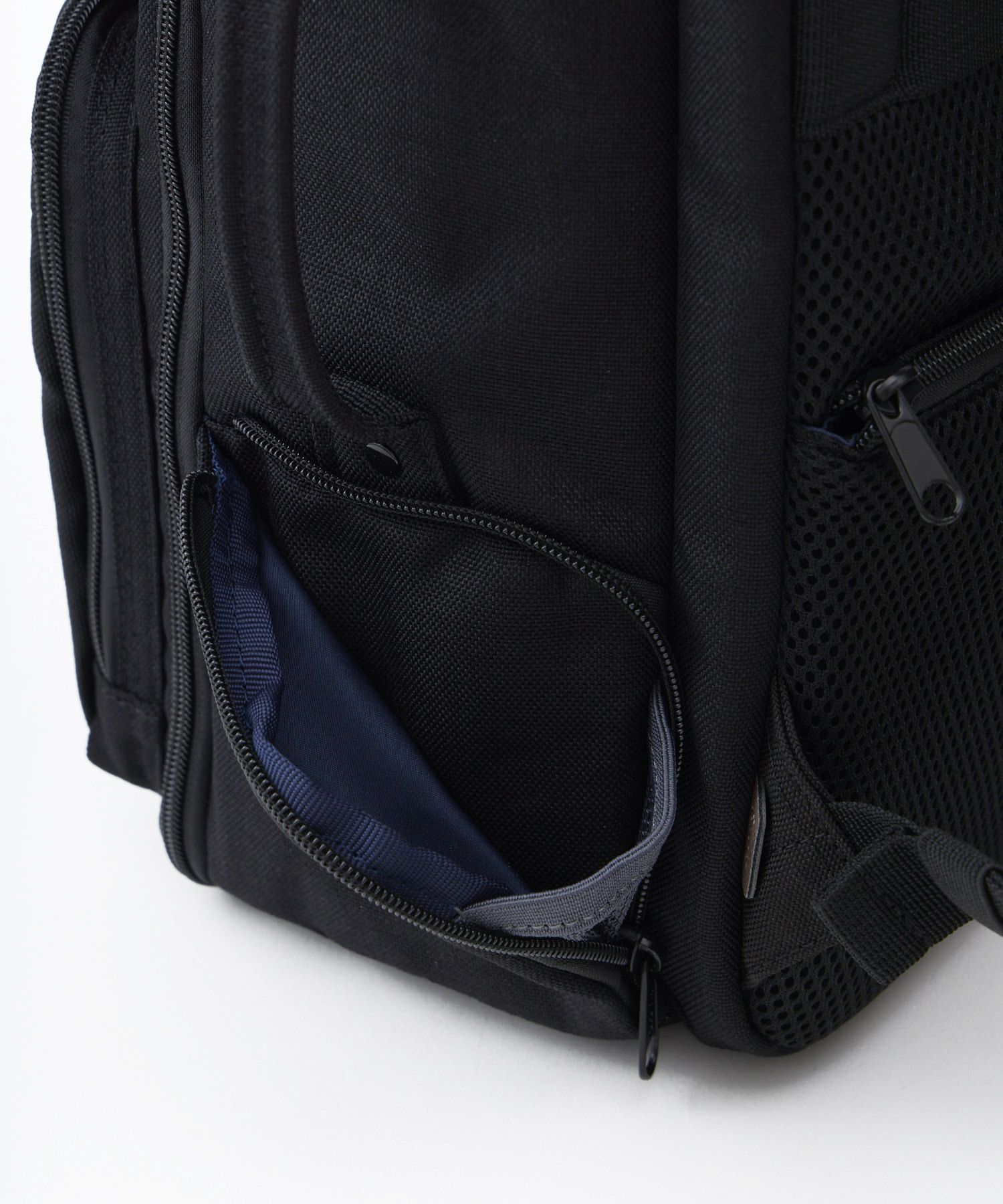 fulcro リュック バックパック 撥水 多収納 外部PC収納 A4  fma-0027