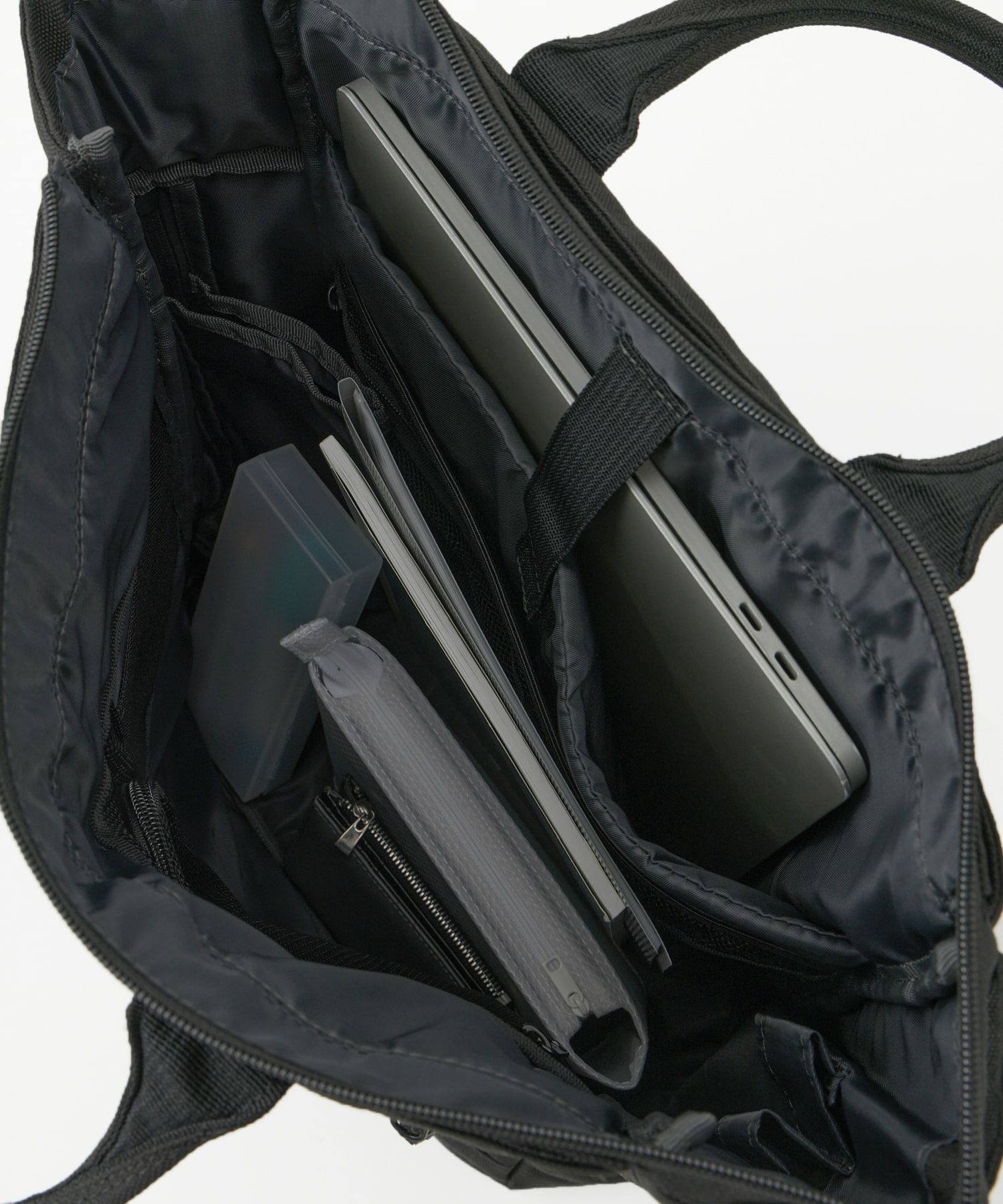 fulcro トートバッグ 両面撥水 多収納 縦型トート 仕事にも使える PC収納付き A4  fma-0036