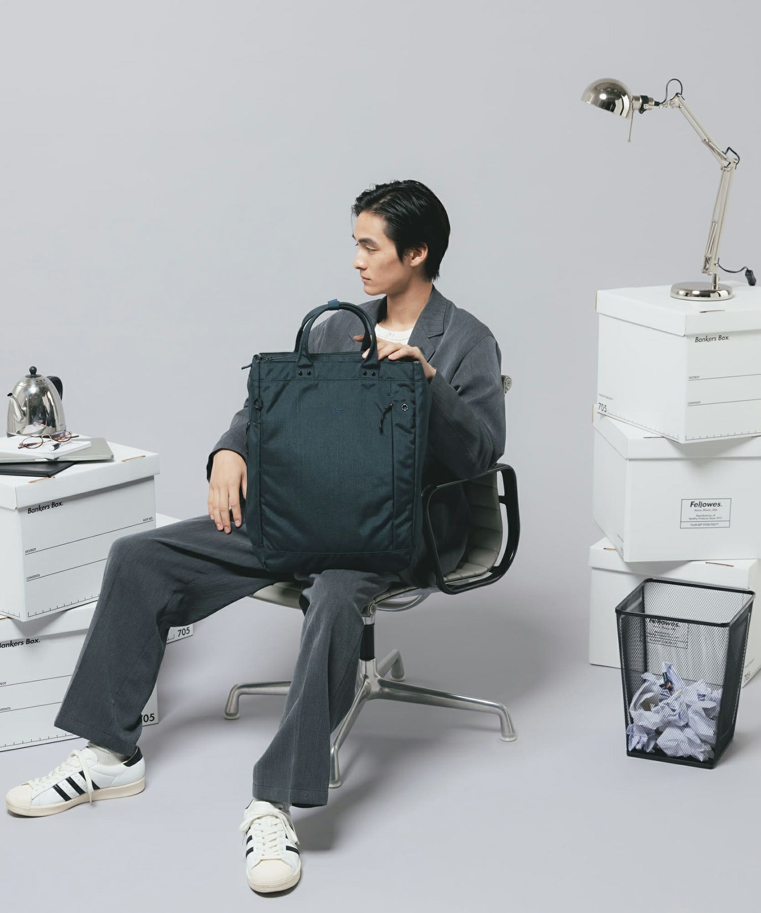 fulcro トートバッグ 両面撥水 多収納 縦型トート 仕事にも使える PC収納付き A4  fma-0036