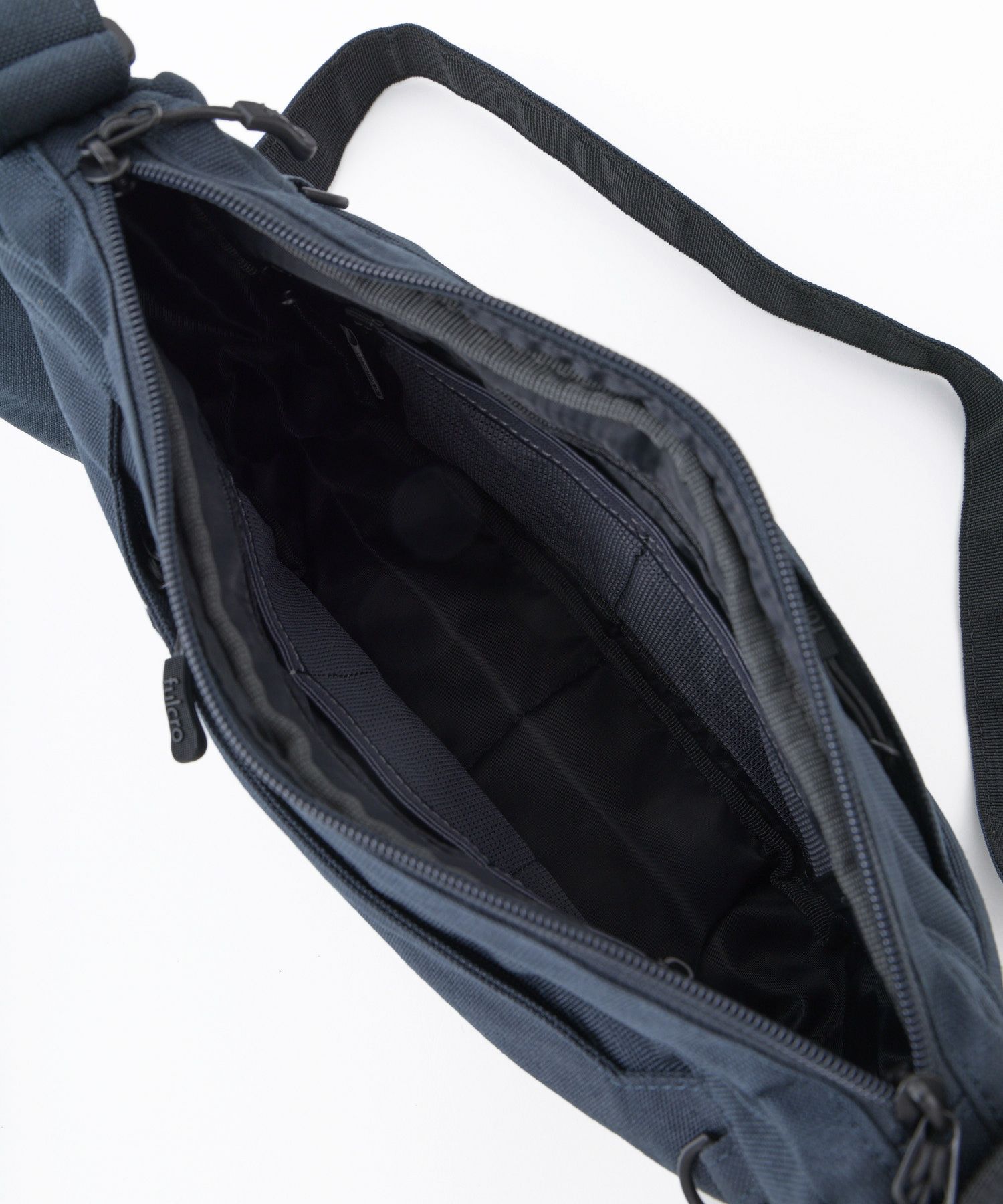 fulcro ショルダーバッグ 両面撥水 多収納 仕分け収納 軽量 A5  fma-0041