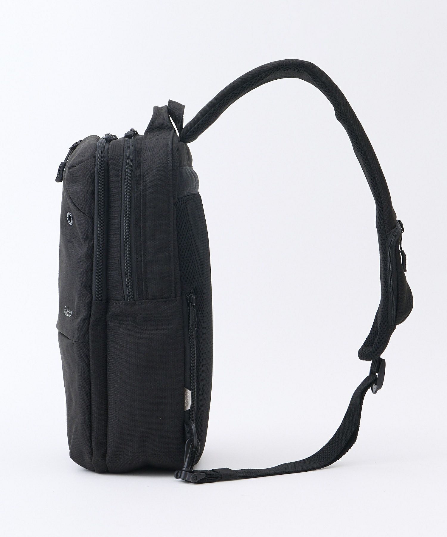 fulcro ボディバッグ ウエストポーチ 両面撥水 タブレット収納 多収納 心地良い着用感 背面メッシュ B5  fma-0042