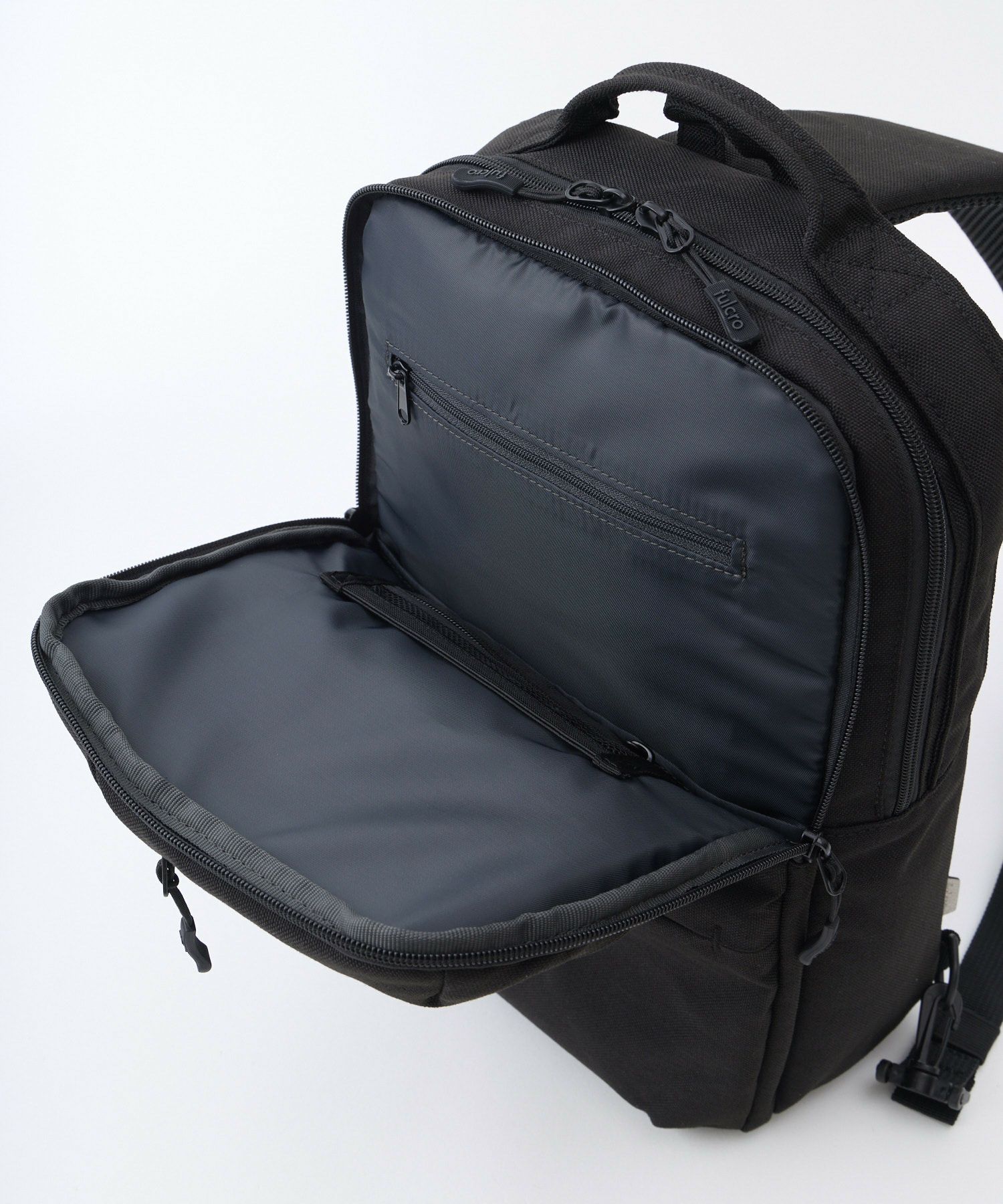 fulcro ボディバッグ ウエストポーチ 両面撥水 タブレット収納 多収納 心地良い着用感 背面メッシュ B5  fma-0042