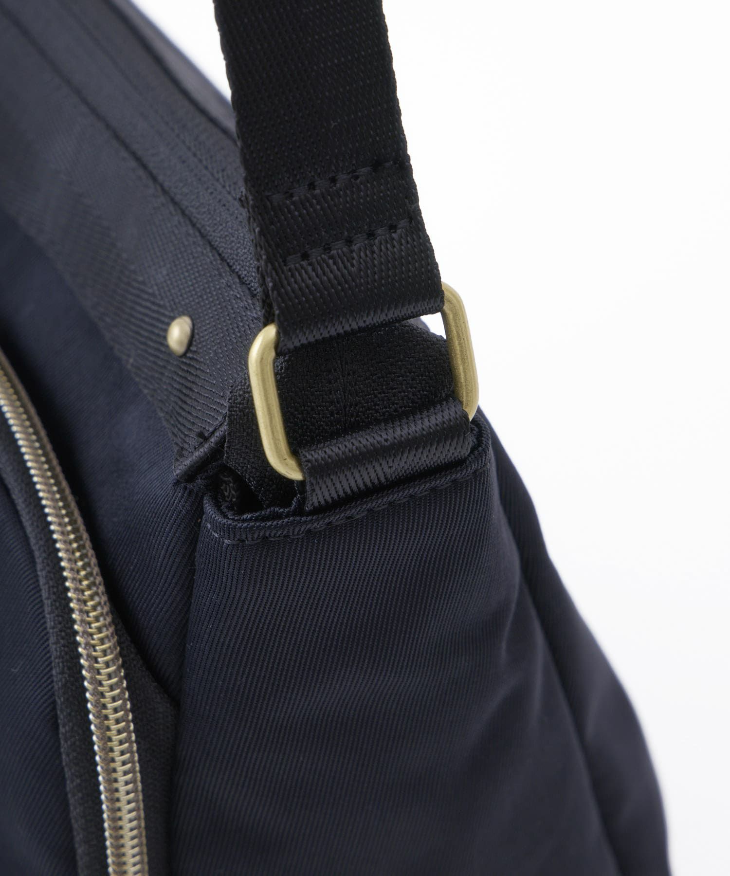 anello GRANDE ショルダーバッグ A5収納 多機能 撥水 GTM1041 ブラック