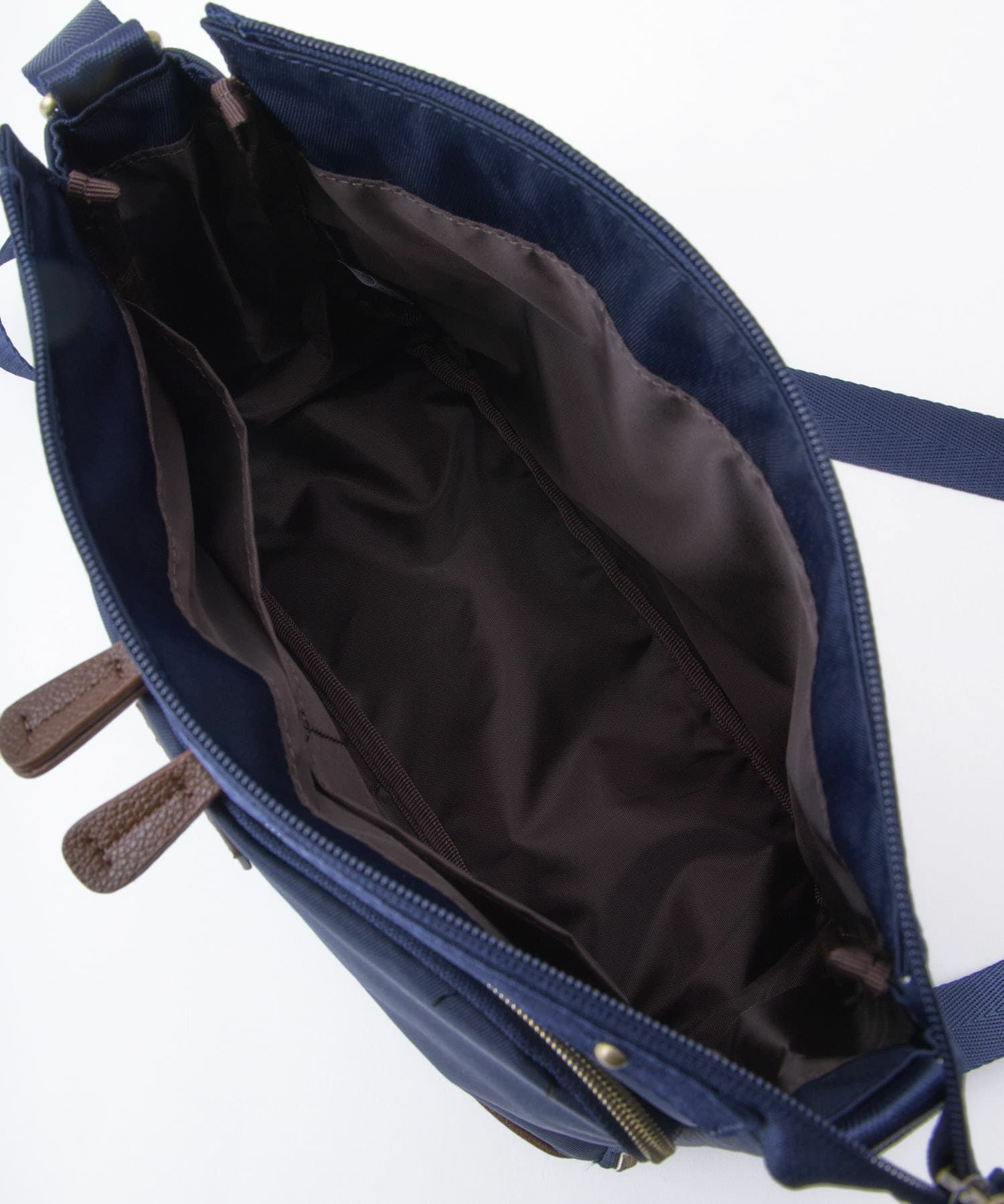 anello GRANDE ショルダーバッグ A5収納 多機能 撥水 GTM1041 ネイビー