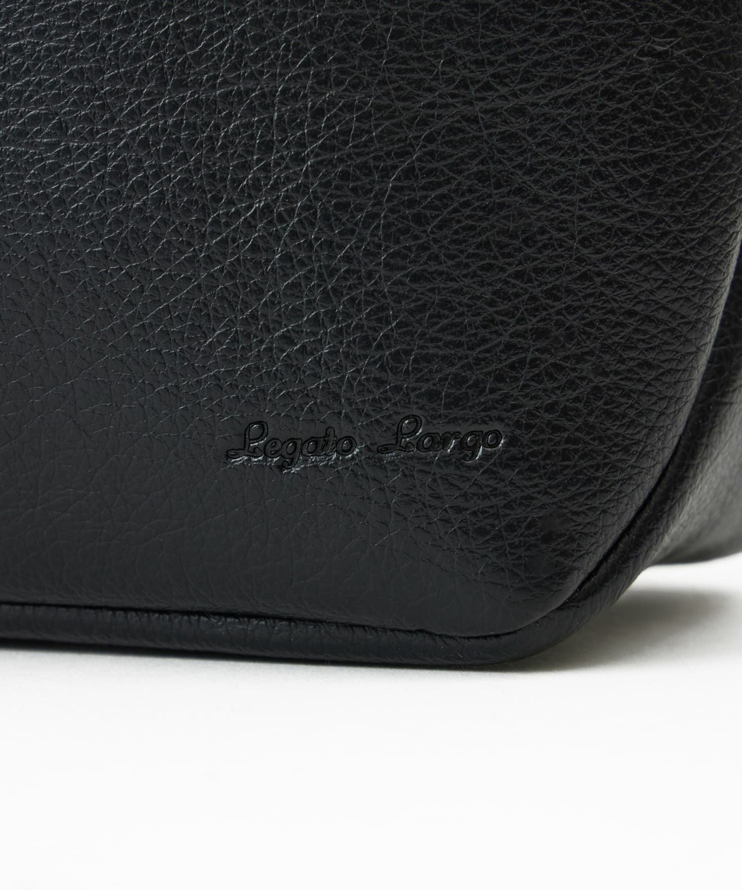 Legato Largo ショルダーバッグ 軽量 A5 カーブ LG-V0441