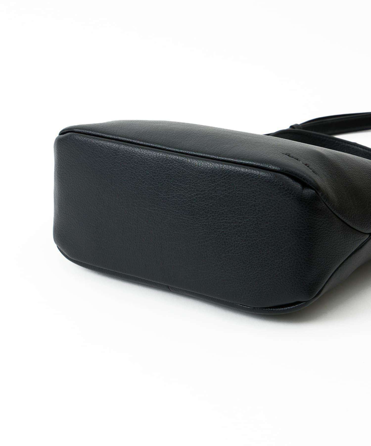 Legato Largo トートバッグ 軽量 2WAY A5 カーブ LG-V0442