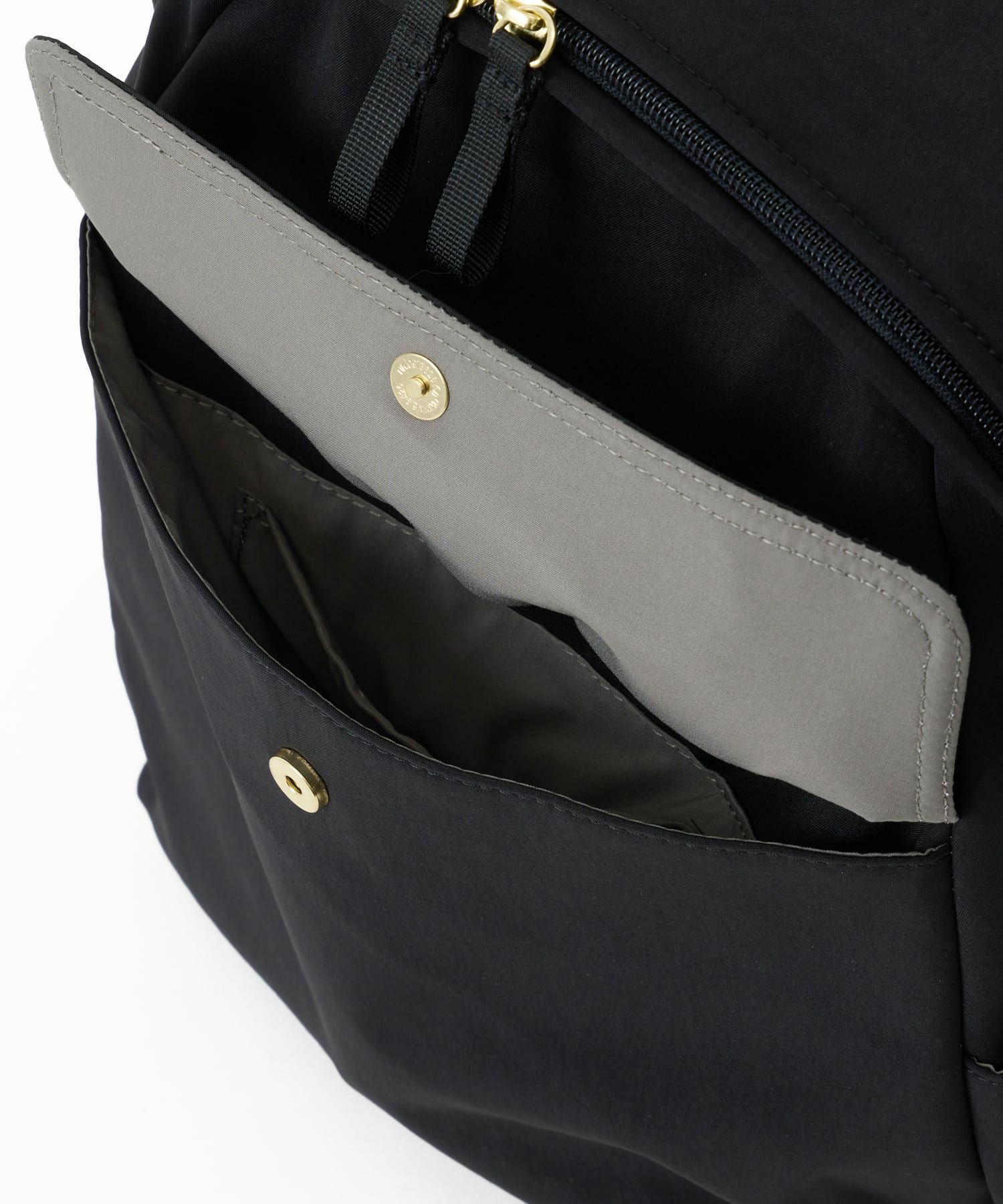 Legato Largo リュック バックパック 拡張 軽量 自立 撥水 ループ付 セキュリティポケット 背面メッシュ A4 ひろがるかばん LH-W0113