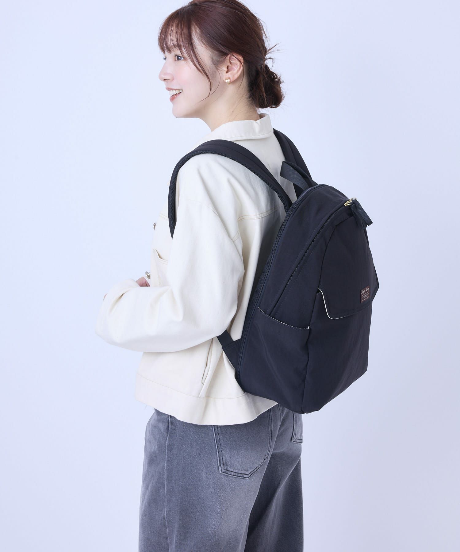 Legato Largo リュック バックパック 拡張 軽量 自立 撥水 ループ付 セキュリティポケット 背面メッシュ A4 ひろがるかばん LH-W0113