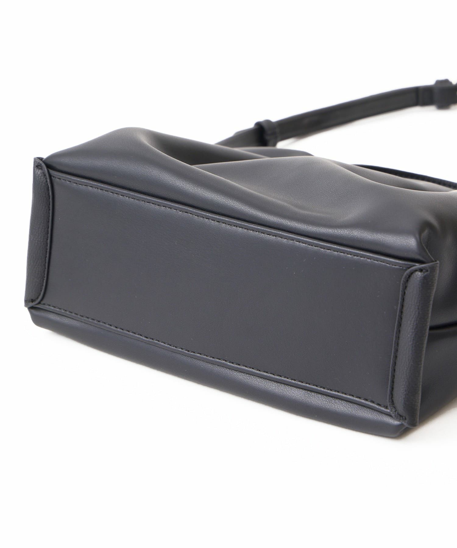 Legato Largo ショルダーバッグ 三層 ショルダーパッド 肩楽 2WAY A5 肩楽 LH-W0162