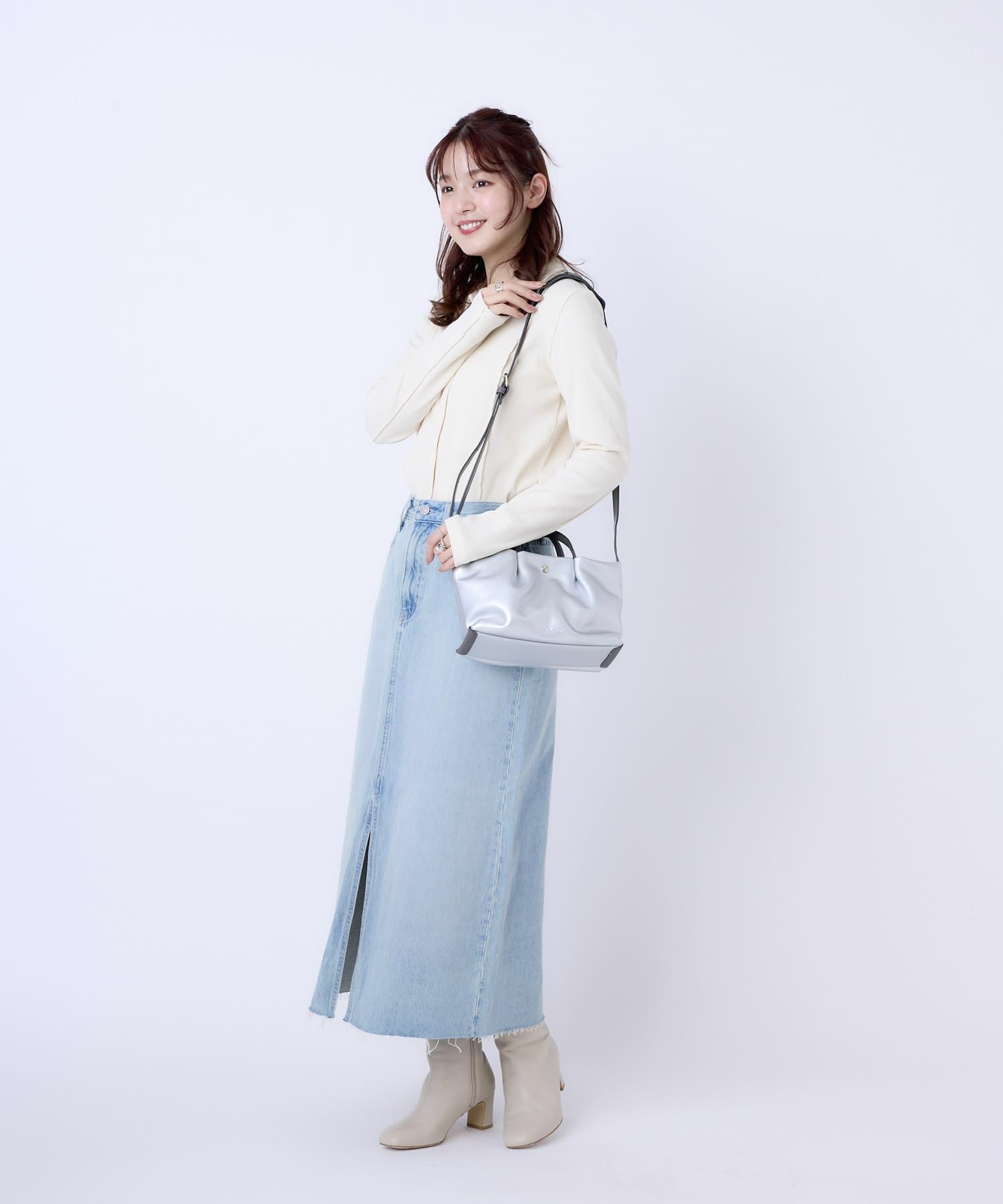 Legato Largo ショルダーバッグ 三層 ハンドル付き ショルダーパッド 肩楽 mini 肩楽 LH-W0163