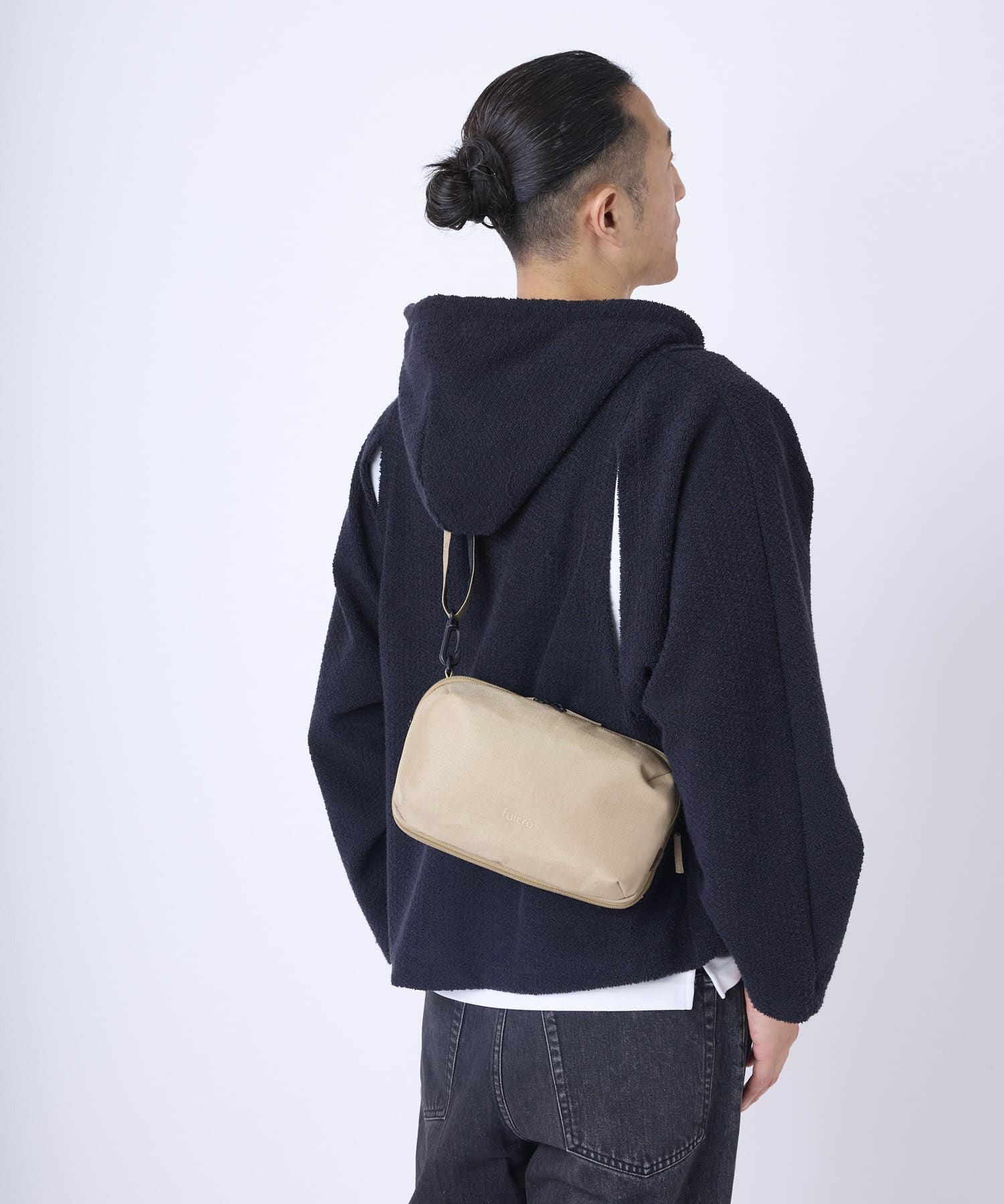 fulcro ショルダーバッグ 自立設計 撥水 広い開口部 多収納  ボトルホルダー mini  fca-1021