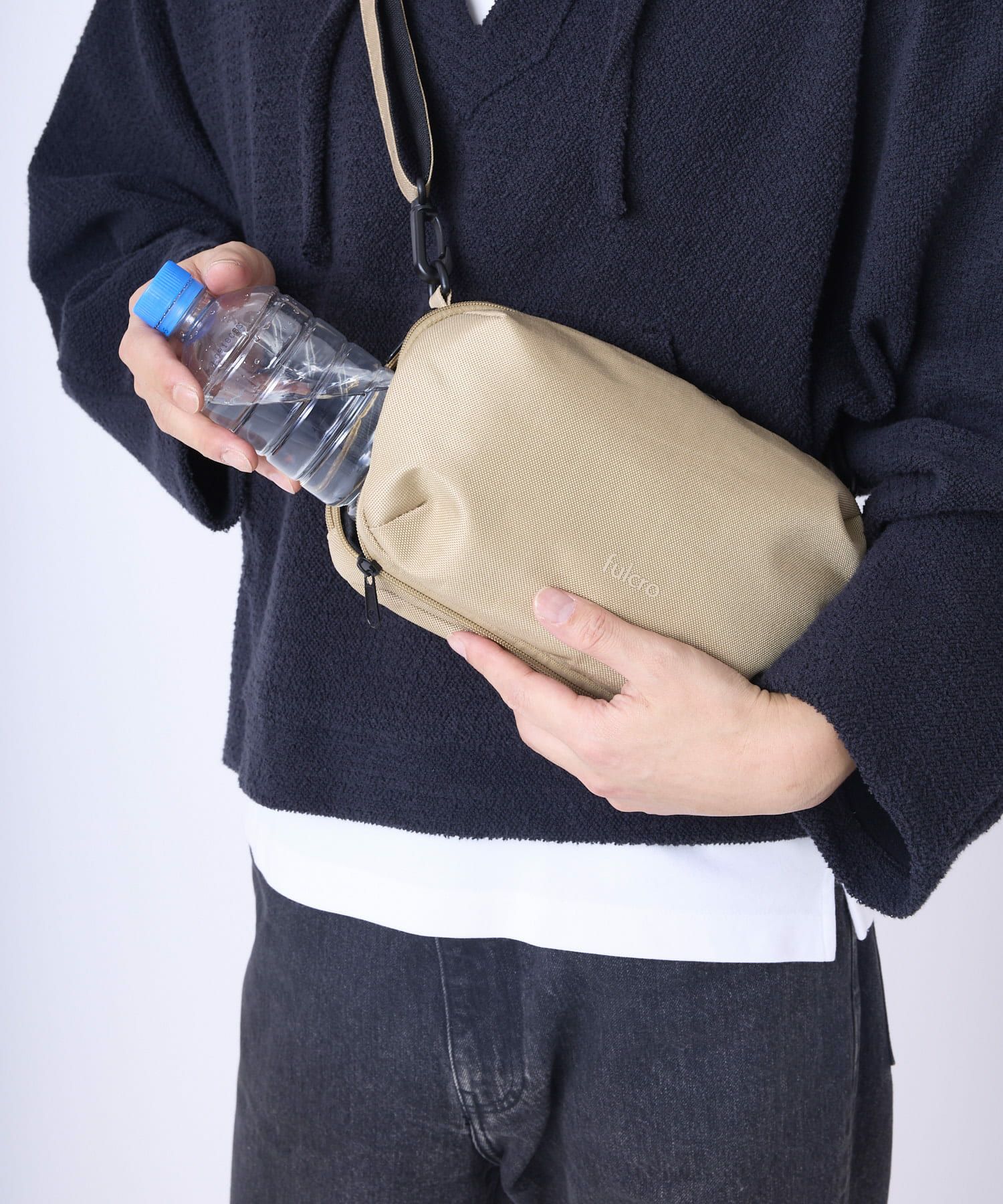 fulcro ショルダーバッグ 自立設計 撥水 広い開口部 多収納  ボトルホルダー mini  fca-1021