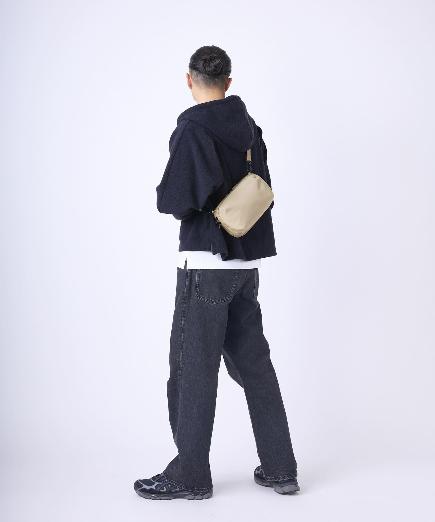 fulcro ショルダーバッグ 自立設計 撥水 広い開口部 多収納  ボトルホルダー mini  fca-1021