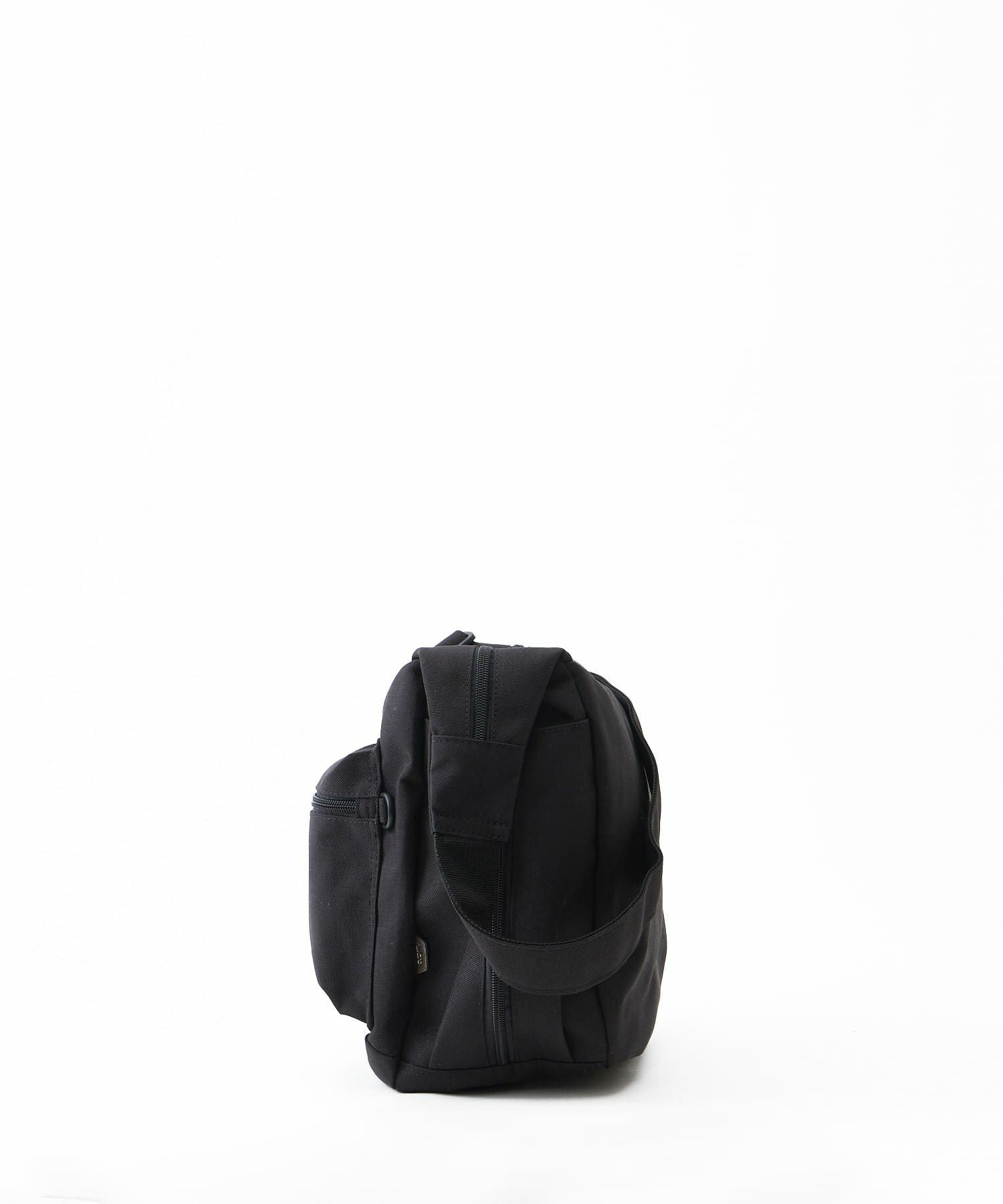 fulcro ショルダーバッグ 自立設計 撥水 広い開口部 ドローストリングポケット B5  fca-1023