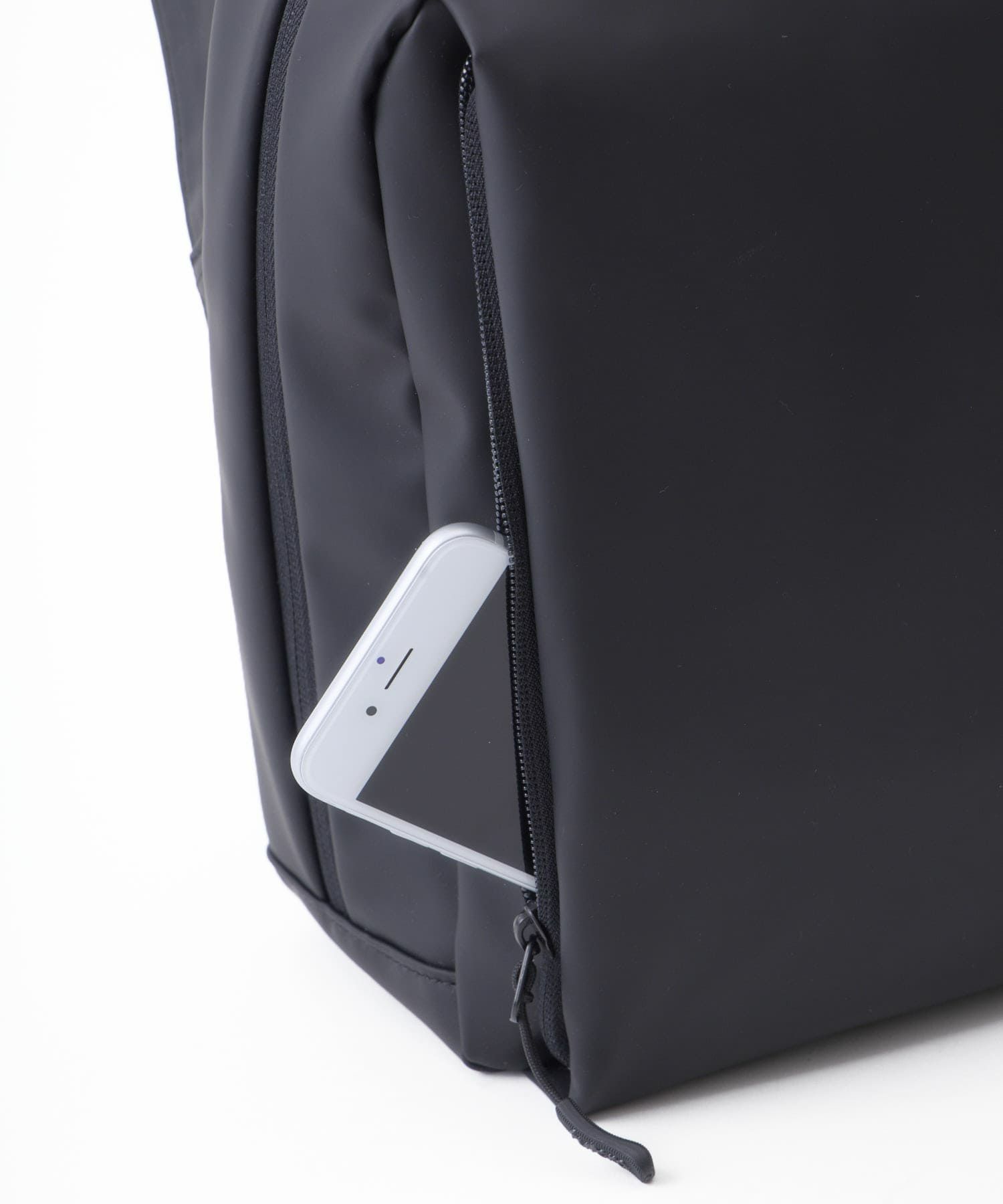 fulcro フルクロ ショルダーバッグ A4収納 耐水 キャリーオン Explorer fia-3013 ブラック