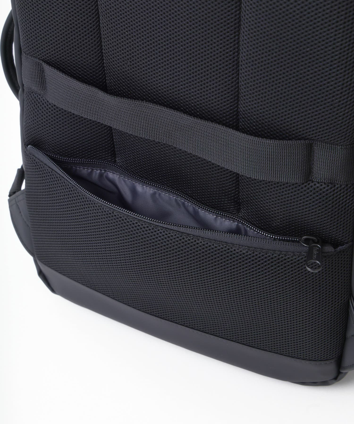 fulcro フルクロ バックパック リュック  PC収納 15インチ 耐水 キャリーオン Explorer fia-3014 ブラック