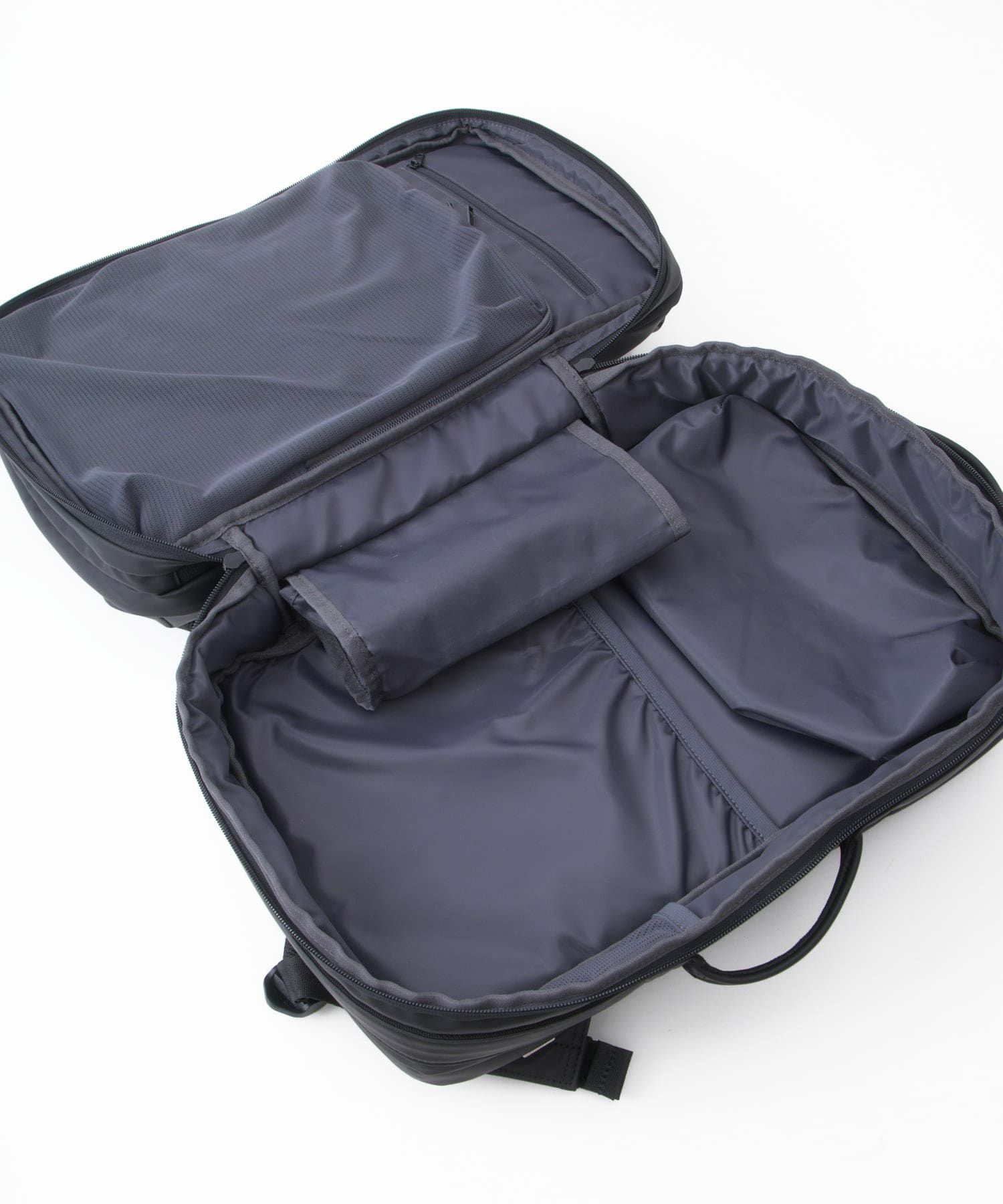 fulcro フルクロ バックパック リュック  PC収納 15インチ 耐水 キャリーオン Explorer fia-3014 ブラック