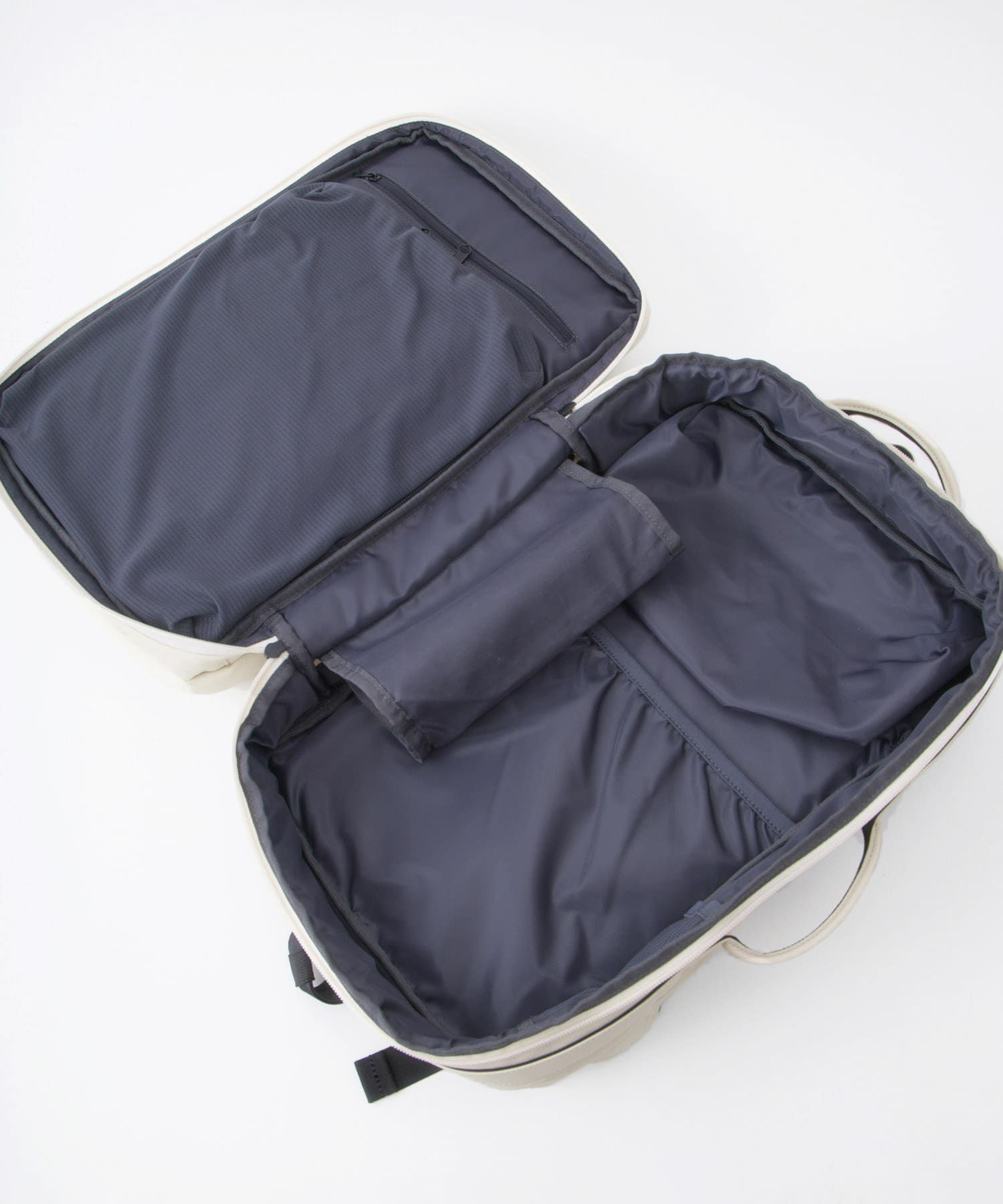 fulcro フルクロ バックパック リュック  PC収納 15インチ 耐水 キャリーオン Explorer fia-3014 アイボリー