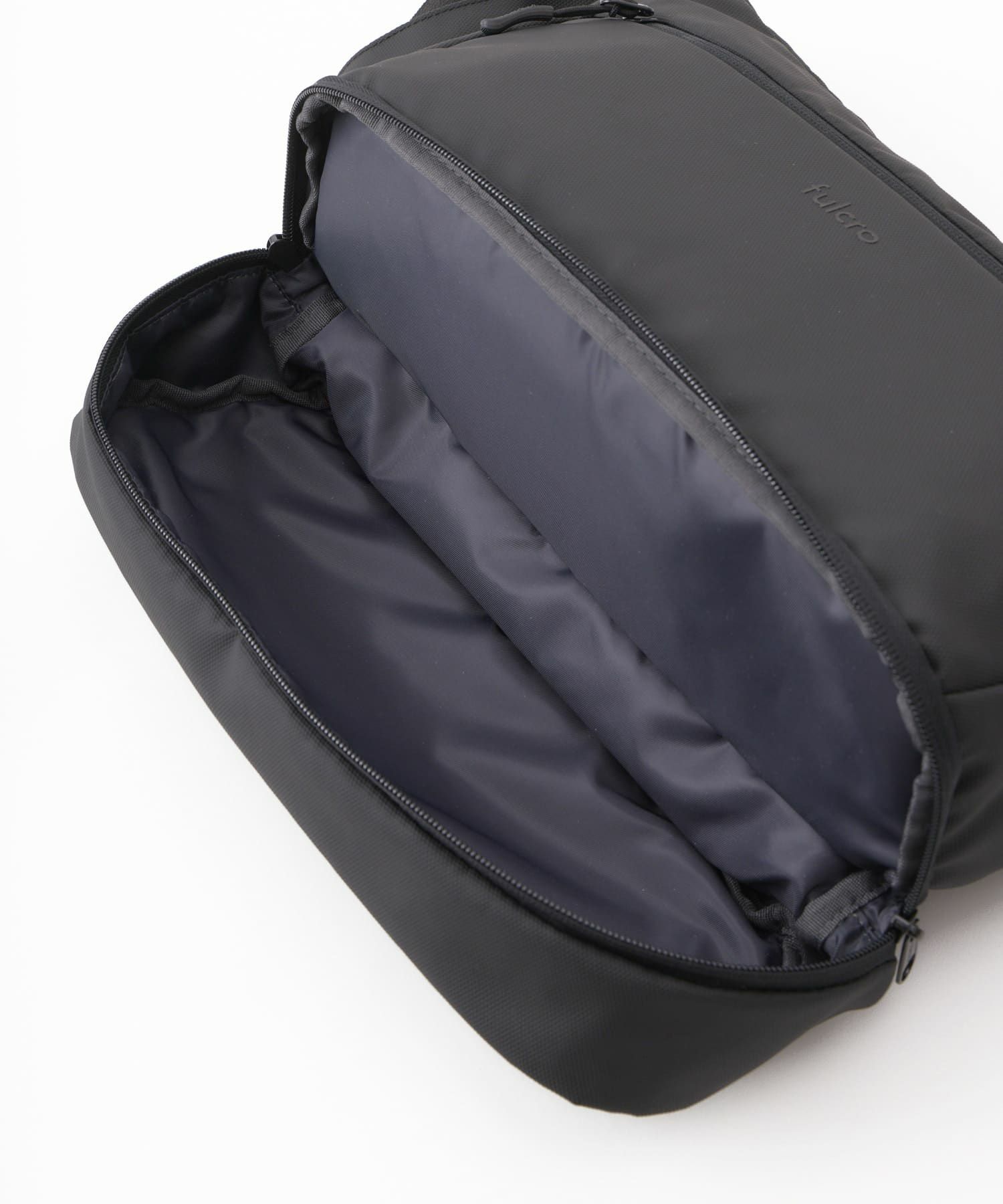 fia-3021 ショルダーバッグ 耐水 A5収納 Explorer fia-3021 ブラック