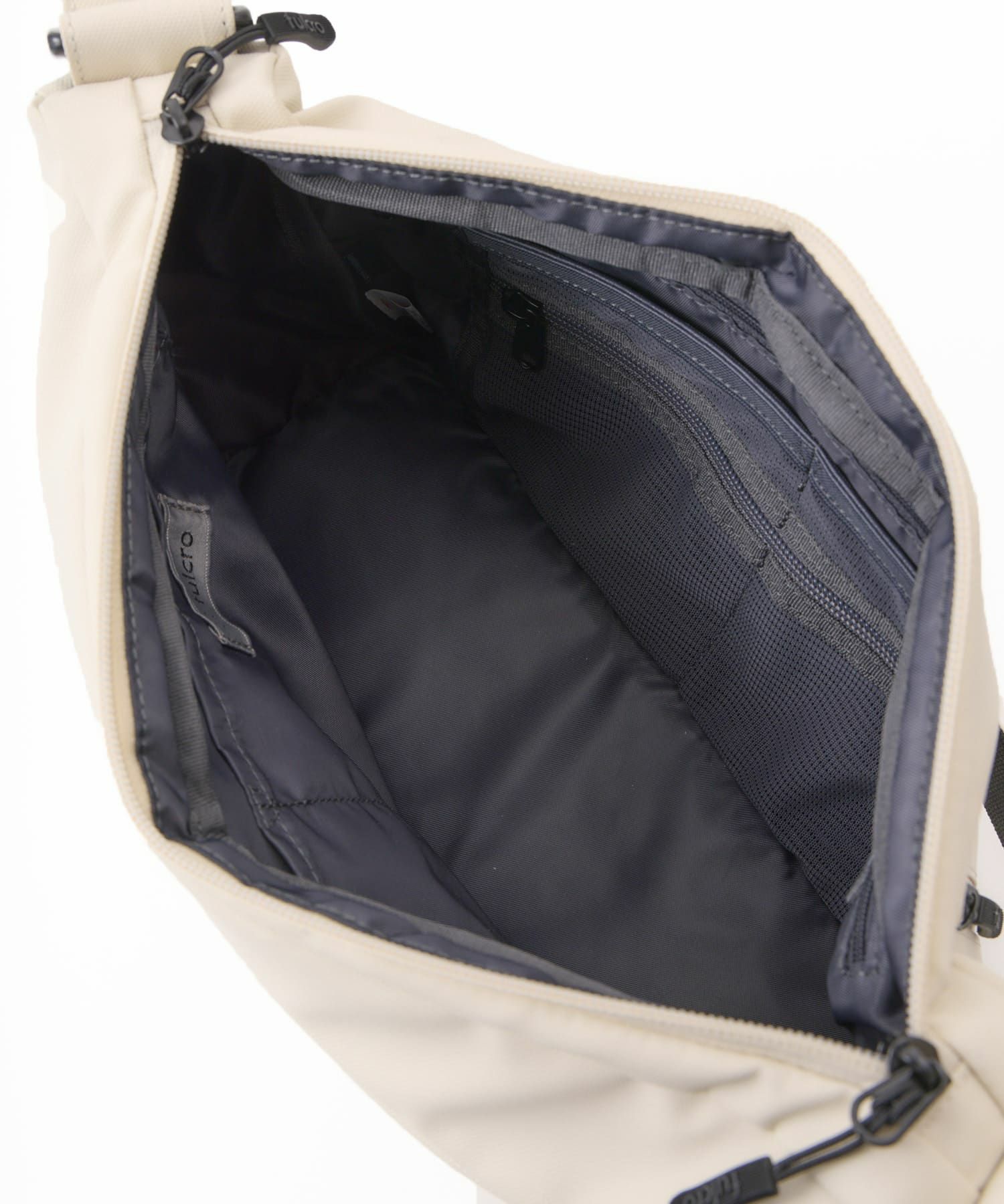 fia-3021 ショルダーバッグ 耐水 A5収納 Explorer fia-3021 アイボリー