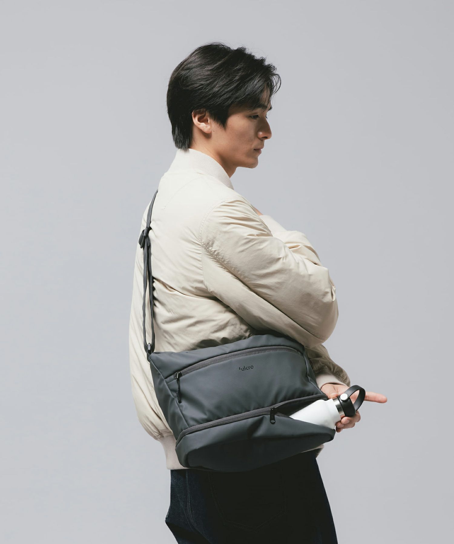 fia-3021 ショルダーバッグ 耐水 A5収納 Explorer fia-3021