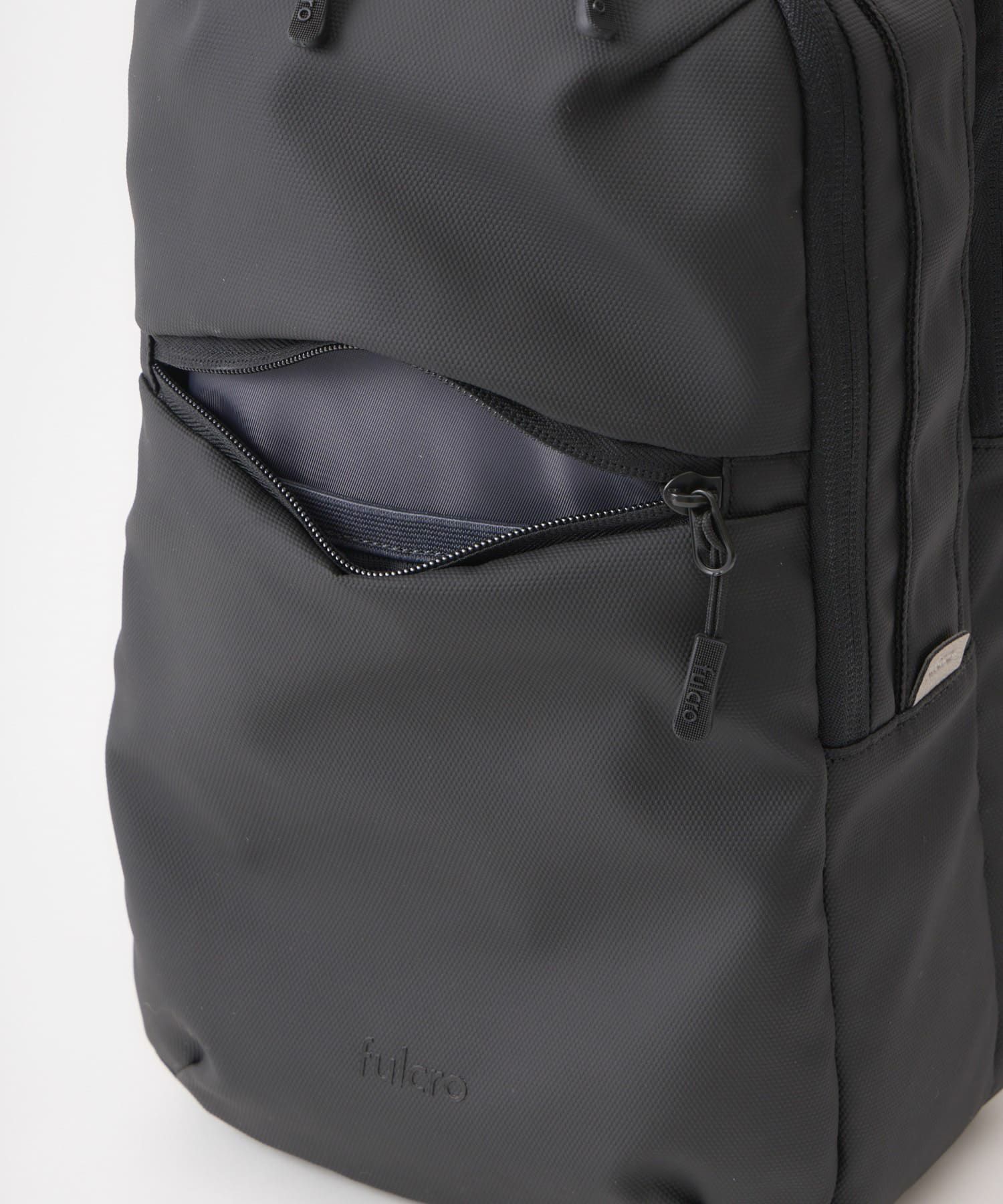 fulcro クロスボディバッグ 耐水 A5収納 Explorer fia-3022 ブラック