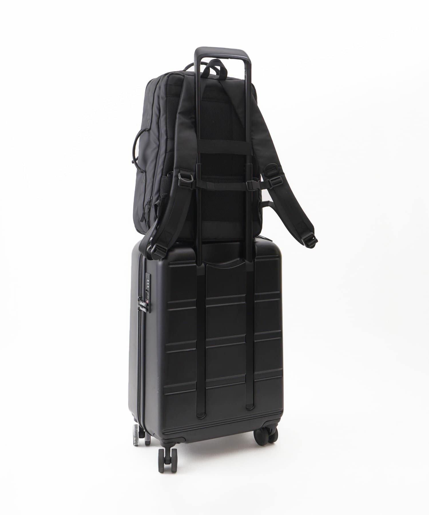 fulcro リュック PC収納 耐水 Explorer fia-3023 ブラック