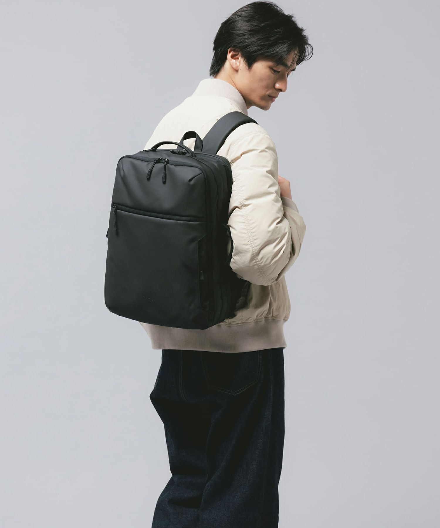 fulcro リュック PC収納 耐水 Explorer fia-3023 ブラック