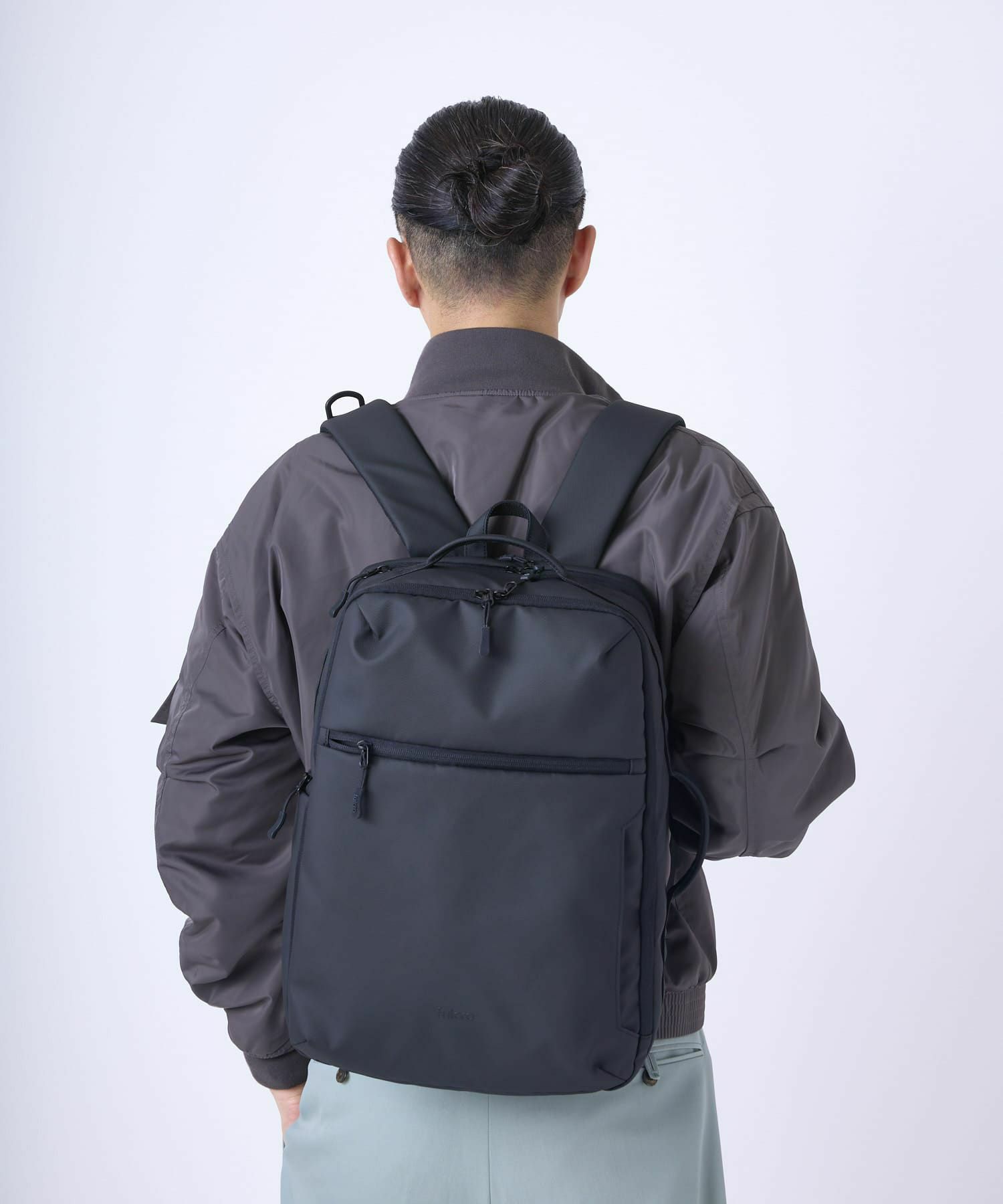 fulcro リュック PC収納 耐水 Explorer fia-3023 ブラック