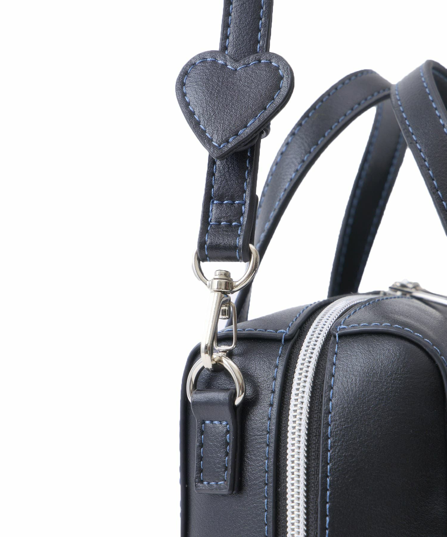 Legato Largo ショルダーバッグ ２WAY 軽量 ハートステッチ LH-W0133 ブラック